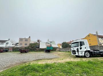 Terreno · 800m² · Alquiler de Terreno Industrial en Quilmes de 8000 m Descubiertos.