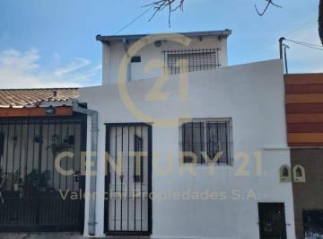C21-043-981420_2 · Casa 4 Ambientes 2 Dorm.. | La Pampa Al 800