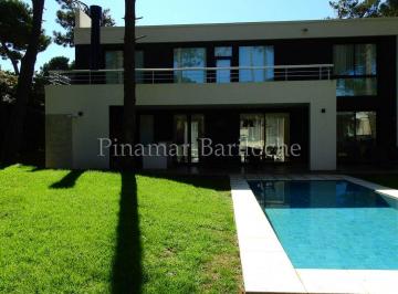 Casa de 5 ambientes, Pinamar · Alquiler Frontera Pinamar 4 Dorm 3 Baños 1 Toil Pileta Clim Coch Cerrada 705