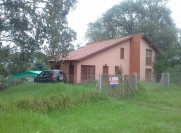 Casa · 115m² · 4 Ambientes · Chalet Sierra de Los Padres con Pileta