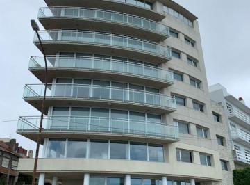 Departamento de 4 ambientes, Mar del Plata · 24 Meses Semipiso Plena Vista Al Mar con Cochera en La Perla.