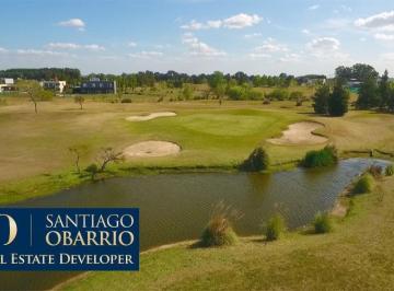 Terreno · 2160m² · Lote Grande en Venta Al Golf en Medal Pilar