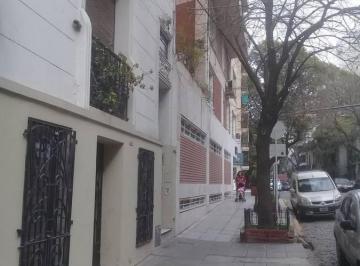 Bodega-Galpón · 198m² · Depósito Galpón en Venta Ubicado en Caballito, Capital Federal, Buenos Aires