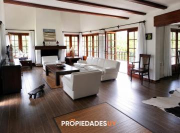 Foto1 · Casa con Gran Parque - 6 Dorm.