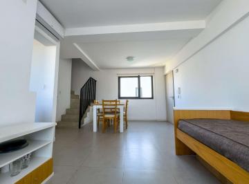 Departamento · 70m² · 3 Ambientes · 1 Cochera · Departamento en Duplex 3 Amb con Cochera y Balcón