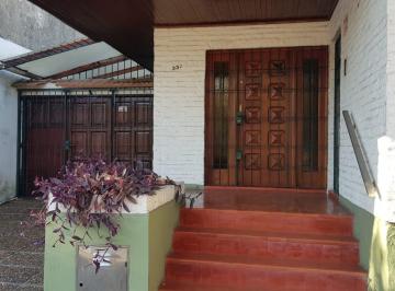 Casa de 5 ambientes, Quilmes · Venta Casa 5 Ambientes - Bernal Centro