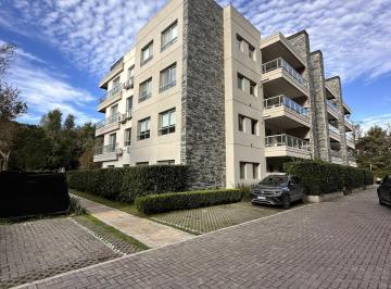 Departamento · 70m² · 3 Ambientes · 1 Cochera · Departamento - Villa Magdalena