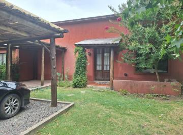 Casa de 4 ambientes, Pilar · En Venta - Casa en Pilar, Excelente Ubicación! Barrio Guido