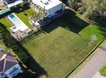 Terreno · 1050m² · Terreno Unico en Venta en La Lomada del Pilar