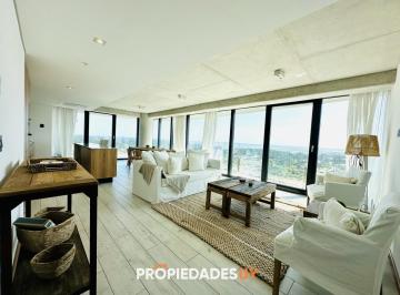 Foto1 · Venta de Apartamento de 1 Dormitorio en Suite Piso Alto de Torre Surfside Village, Punta del Este