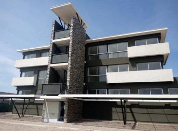 Departamento de 4 ambientes, Guaymallén · Luminoso y Nuevo Departamento en Barrio Privado Cortaderas II Rodeo del Medio