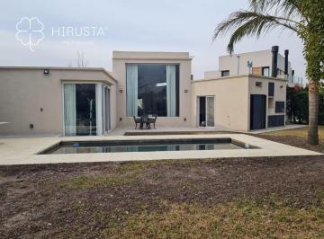 Casa de 3 ambientes, Pilar · Casa en en Venta en Ayres Plaza - 1 Dormitorio - Hirusta Propiedades