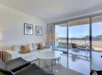 Foto1 · Apartamento de 3 Dorm. en Venta Primera Línea del Mar, Playa Brava Punta del Este