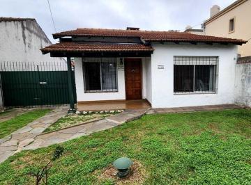 Casa · 100m² · 3 Ambientes · 1 Cochera · Casa Chalet en Venta en General Pacheco, Tigre, G. B. a. Zona Norte