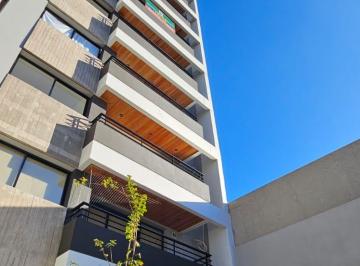 Departamento de 3 ambientes, Lomas de Zamora · Rincon 345 - Único Piso en Edificio de Categoría con Cochera