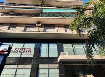 Departamento · 34m² · 1 Ambiente · Monoambiente con Balcon Frances en Venta Sobre Av Maipu. Vicente Lopez