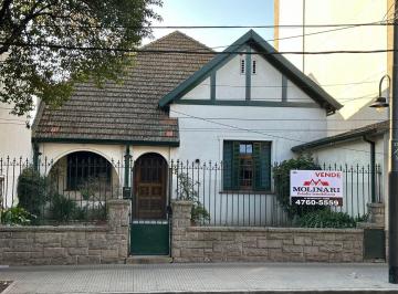 Terreno · 150m² · 4 Ambientes · 1 Cochera · Casa en Florida Oeste