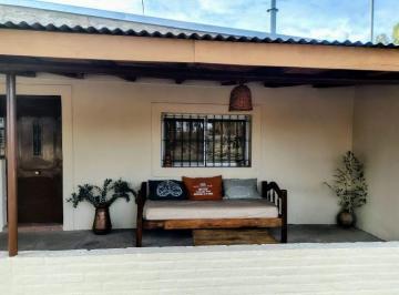 Terreno en Venta de 4 ambientes  · Hermosa Finca en Venta en Los Carolinos 180. Rama Caída. San Rafael, Mendoza.