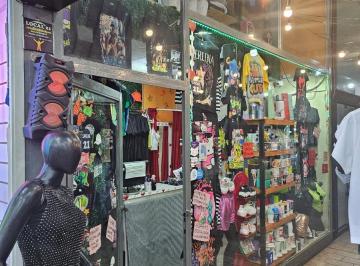 Local comercial · 29m² · Local en Lanús Este