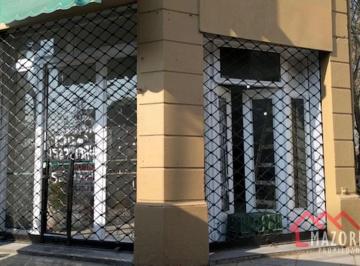 Local comercial · 120m² · Local en Alquiler - Caseros Centro