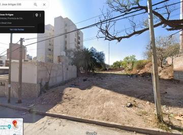 Terreno · 830m² · Terreno en Venta