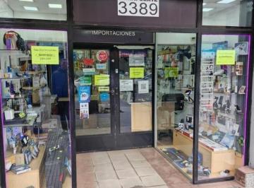 Local comercial · 100m² · 1 Ambiente · Local Comercial - San Justo
