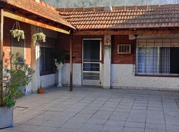 Departamento de 2 ambientes, Avellaneda · Alquilo PH