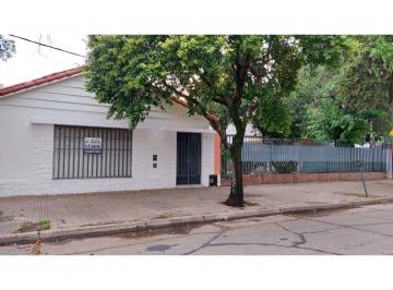Casa · 247m² · 2 Ambientes · 1 Cochera · Dean Funes 2773 - Chalet de Dos Dorm. - Unidad 00 - 01 - Usd 130.000