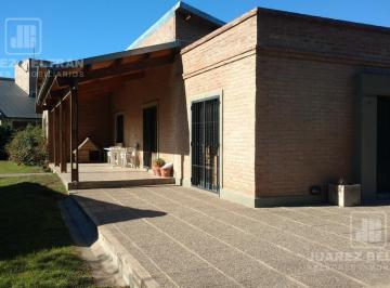 Casa · 260m² · 6 Ambientes · 1 Cochera · Casa - Mendiolaza