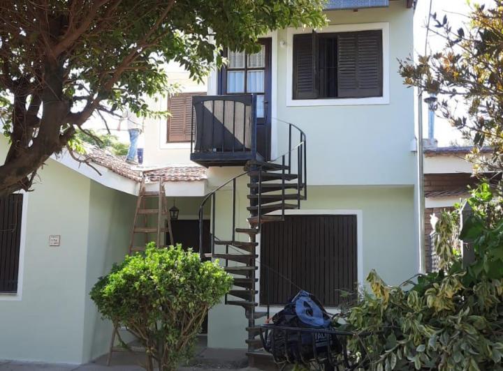 Casa · 140m² · 11 Ambientes · 1 Cochera
