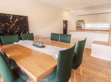 PH · 145m² · 5 Ambientes · 1 Cochera · Duplex C/cochera Nuevo en Paseo Aldrey con Renta