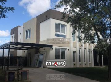 Casa · 243m² · 5 Ambientes · 2 Cocheras · Casa en Venta en El Cantón Norte, El Cantón, Escobar