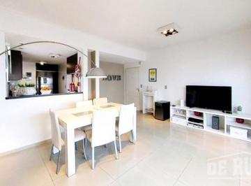 Departamento · 90m² · 3 Ambientes · 1 Cochera · Departamento en Venta en Quilmes Centro
