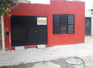 Departamento de 2 ambientes, Córdoba · Bº Los Paraisos - Bv. Los Andes 2300 - 1dor C/coch - $550 m + Imp + Serv -