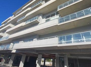 Departamento de 1 ambiente, Vicente López · Venezuela 4.000. "Campus Norte". Villa Martelli.