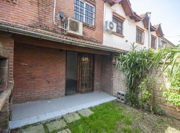 Casa · 84m² · 4 Ambientes · 1 Cochera · Casa en Beccar, 3 Dorm., Cochera Jardín y Parrilla