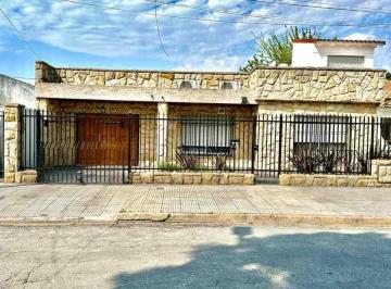 Casa de 4 ambientes, Morón · Excelente Casa Americana 4 Ambientes