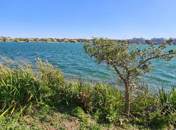 Terreno , Tigre · Lote a La Laguna en El Barrio Cerrado Santa Clara