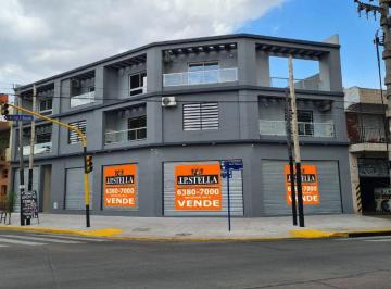 Local comercial · 143m² · Local Comercial en Esquina S/ Av 143 m² Cub - San Justo