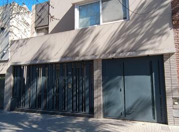 Casa de 4 ambientes, Versalles · Impecable Casa 4 Amb con Pocos Años Fondo Libre Garage
