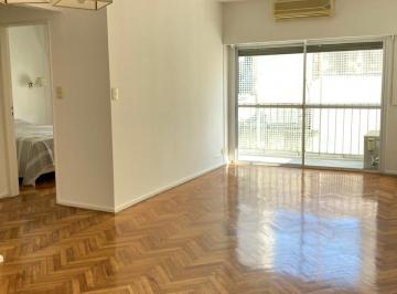 Departamento de 3 ambientes, Recoleta · Impecable. Alquiler Dos Dorm. y Dependencias.