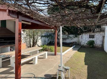 Casa · 163m² · 4 Ambientes · 1 Cochera · Casa en Olivos - Maipu/uzal