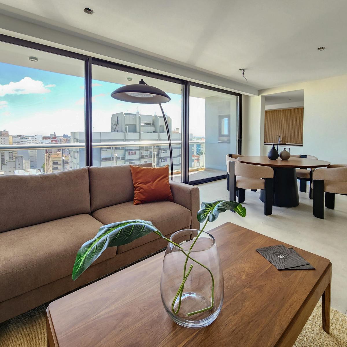 Semipiso 3 amb, 116m² con cochera doble y baulera — La Perla