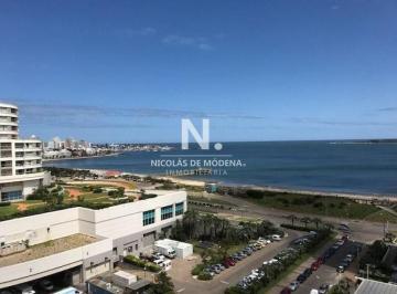 Foto1 · Apartamento en Alquiler Temporario Playa Mansa 2 Dorm.