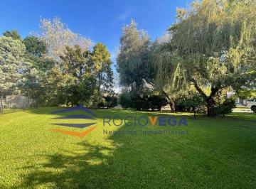 Terreno · 713m² · Lote en Venta en Club de Campo San Patricio, francisco Alvarez, Moreno
