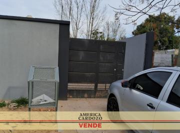 Departamento de 1 ambiente, General Rodríguez · Complejo de Tres Departamentos con Cochera, en Gral Rodriguez