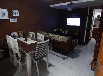 Casa de 3 ambientes, Moreno · Duplex en Moreno Centro - Apto Crédito