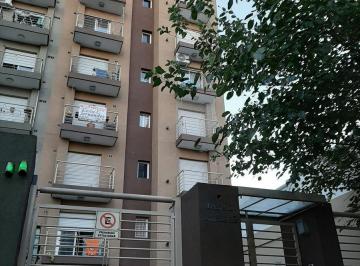 Departamento · 42m² · 2 Ambientes · 1 Cochera · Departamento 2 Ambientes y Cochera en Morón Centro