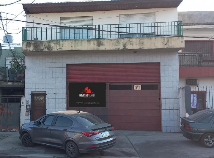 Casa · 300m² · 4 Ambientes