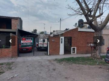 Casa de 6 ambientes, La Matanza · Vivienda Multifamiliar en Virrey del Pino, en Venta
